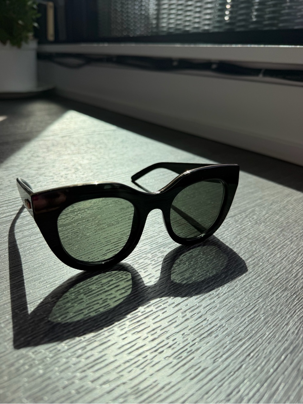 Le Specs Air Heart Sunglasses